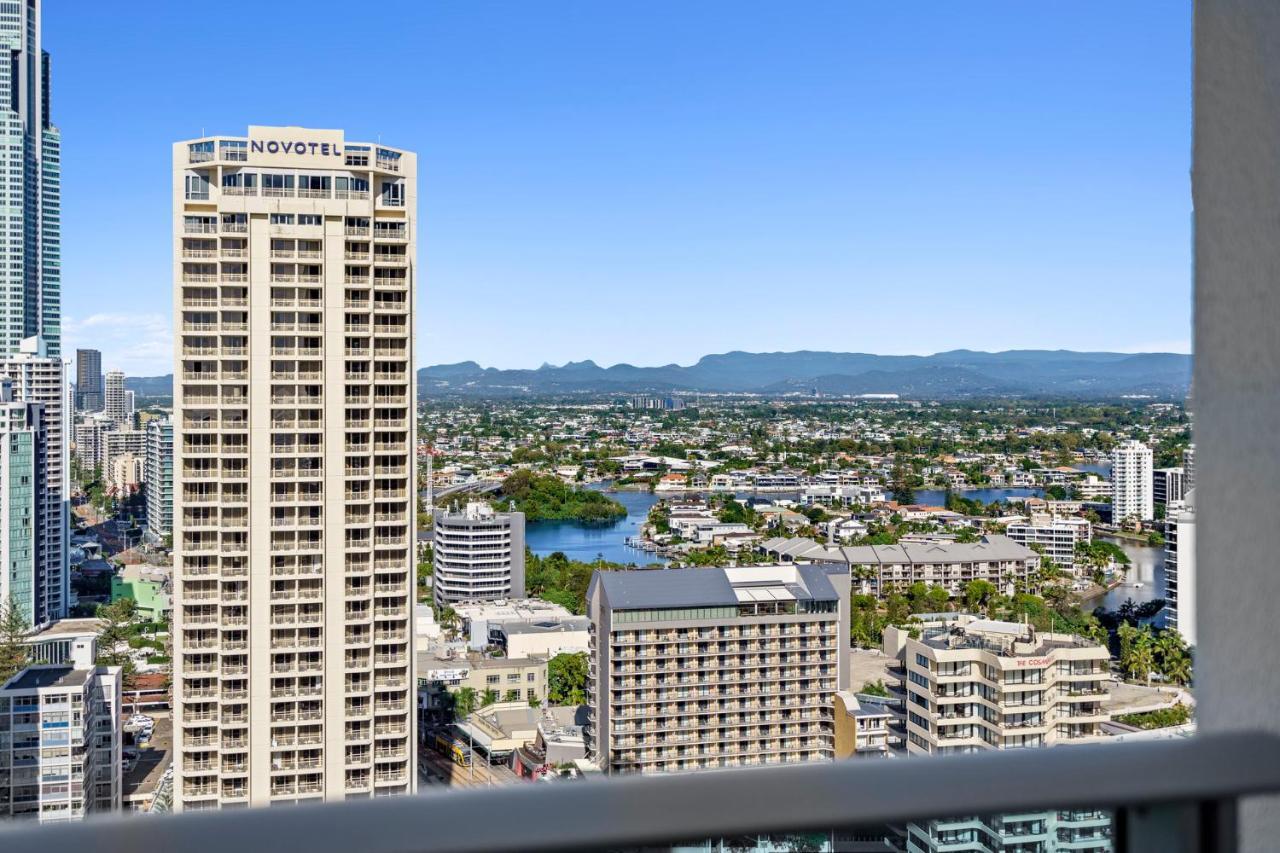 H Star Residences-- Paradise Stayz Gold Coast Exterior photo